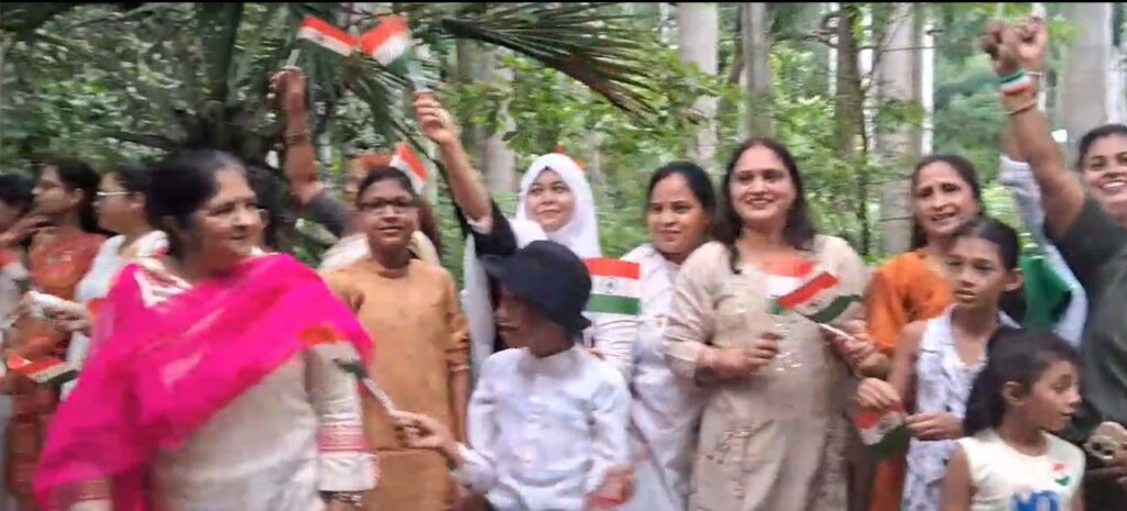 मोतीबाग में देशभक्ति के रंग में रंगा स्वतंत्रता दिवस समारोह, भारत माता के जयकारों से गूंजा पूरा परिसर